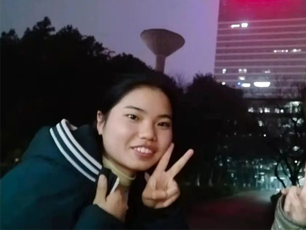 湖南女子学院--谭梦霞
